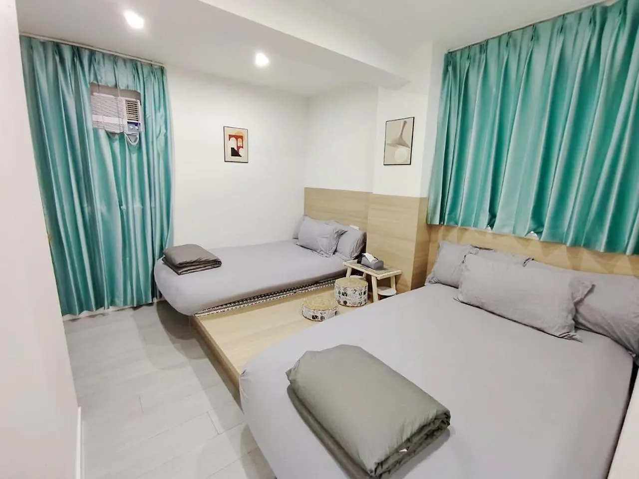 Nap Hella Inn Hong Kong Capsule hotel