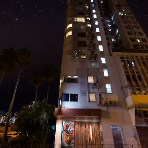 Hotel The Aberdeen Harbour By Ovolo