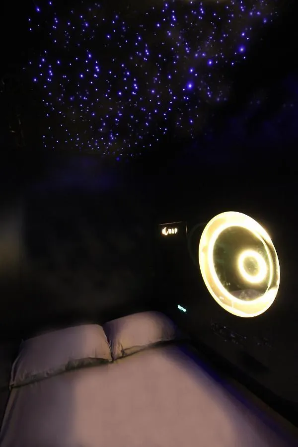 ** 胶囊旅馆 Nap Hella Inn 香港 中国